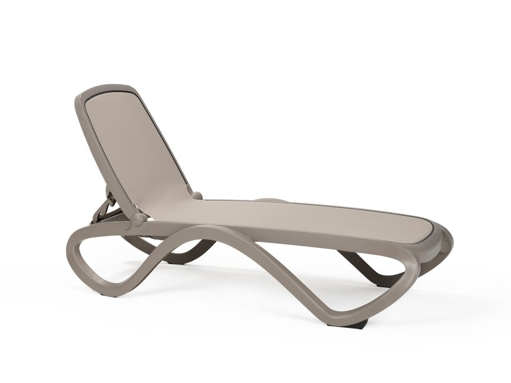 plastové lehátko Omega