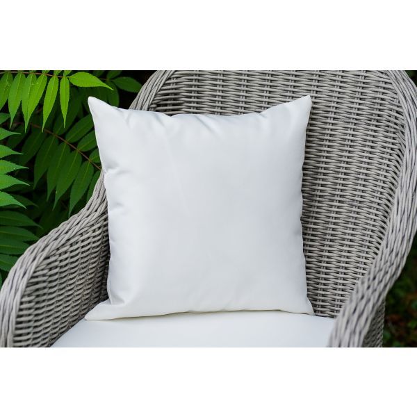 ratanové kreslo Vero