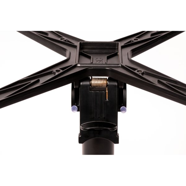 reštauračný stôl Cross CMF Lamino